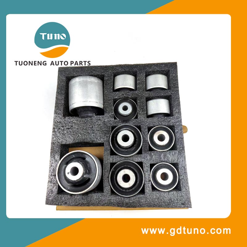 Audi A6L C6 priekinės valdymo svirties įvorės komplektas